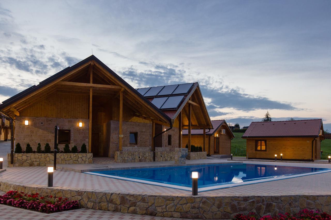 Holiday Park Macola Grabovac  Exteriör bild